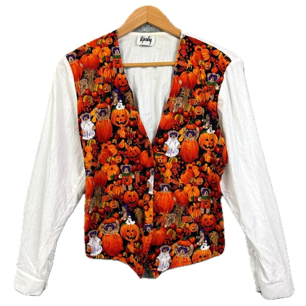 Tapestry Halloween Shirt Womens Small Orange Pumpkin Bear Vintage 90s Cotton Mix